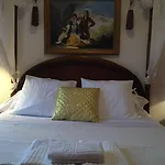 Bed & Breakfast Casa La Palma 4*
