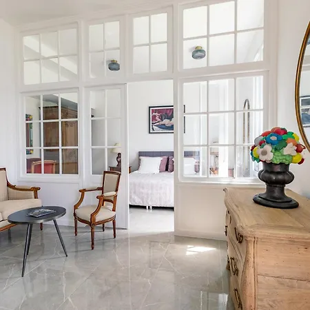 Casa La Palma Le 48 Bed & Breakfast 4*