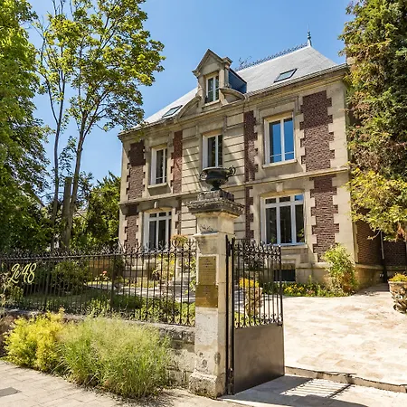 Casa La Palma Le 48 Frühstückspension Soissons